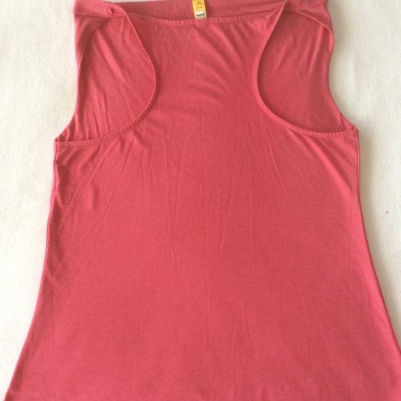 3 for $20  Lole Sleeveless Top - Picture 4 of 10